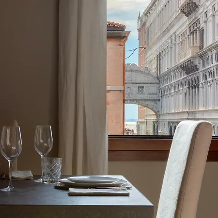 Bridge Of Sighs Luxurious