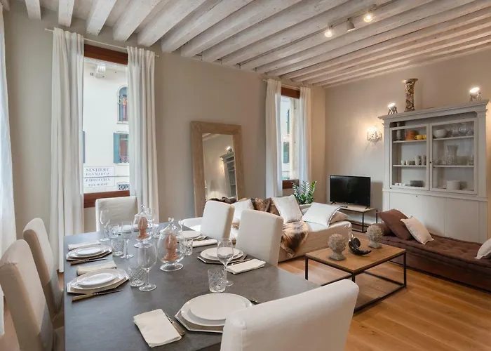 Bridge Of Sighs Luxurious